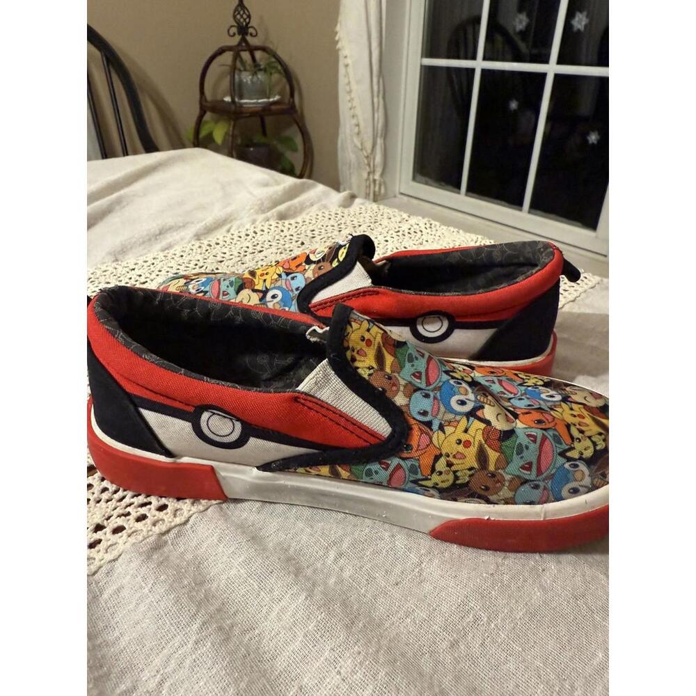 Pokémon Ground Up Slip On Shoes Boys Size 4 - Picture 4 of 8